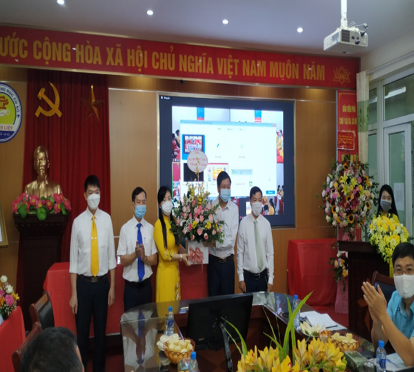 Trường THCS Thanh Liệt tổ chức hội nghị cán bộ, viên chức, người lao động năm học 2021-2022.